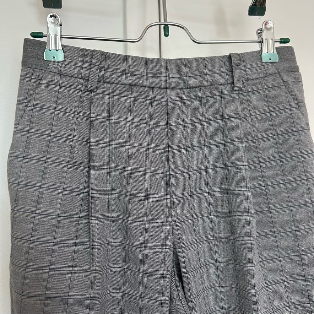 Uniqlo Grey High-Waist Glen Check Tapered Trousers - Picture 5 of 8